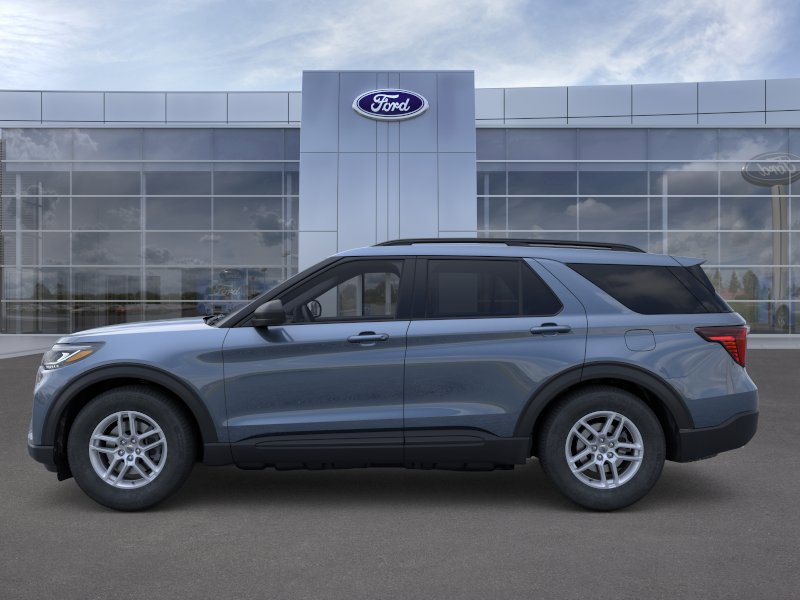New 2026 Ford Explorer Active w/ Active Comfort Package RWD image 3
