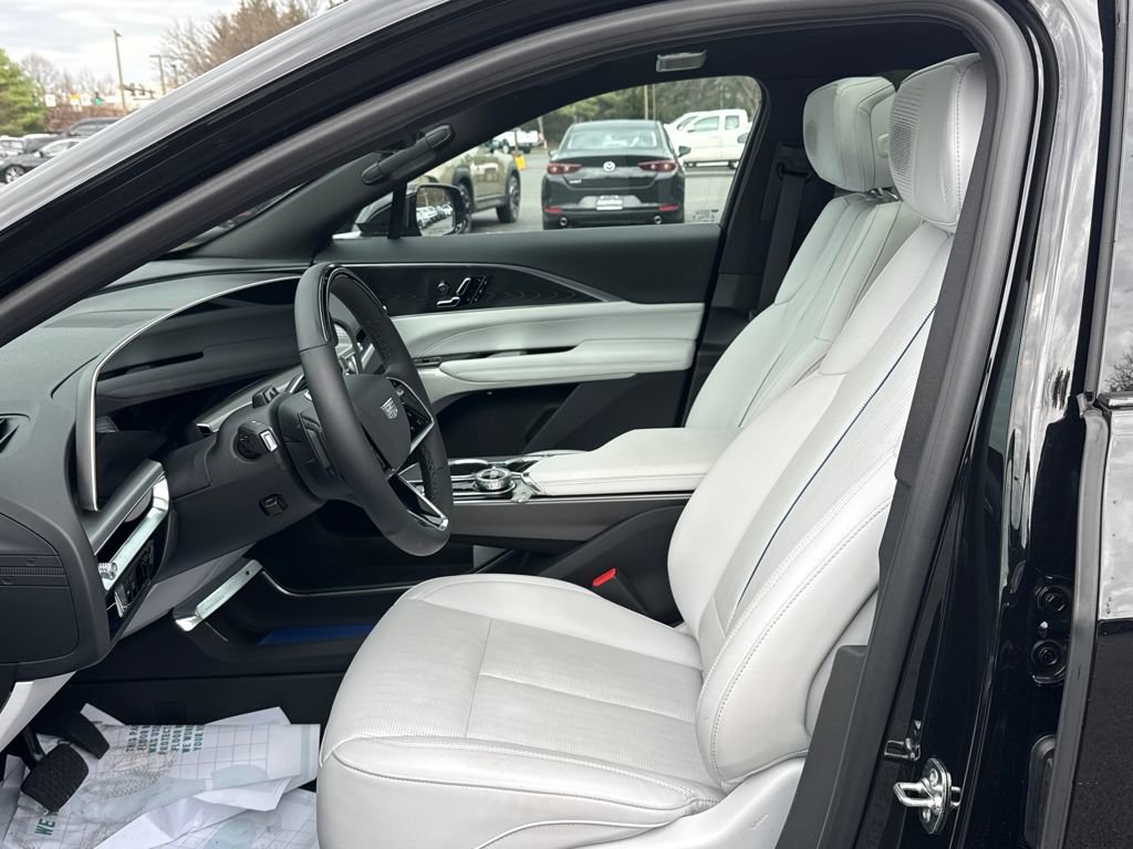 New 2026 Cadillac Lyriq Premium Luxury image 7