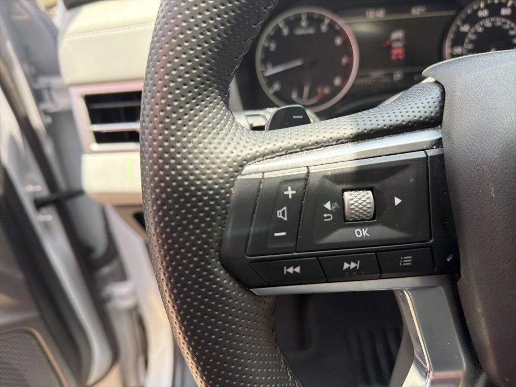 Used 2025 Mitsubishi Outlander SE FWD image 18