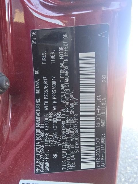 Used 2016 Toyota Sienna XLE image 11