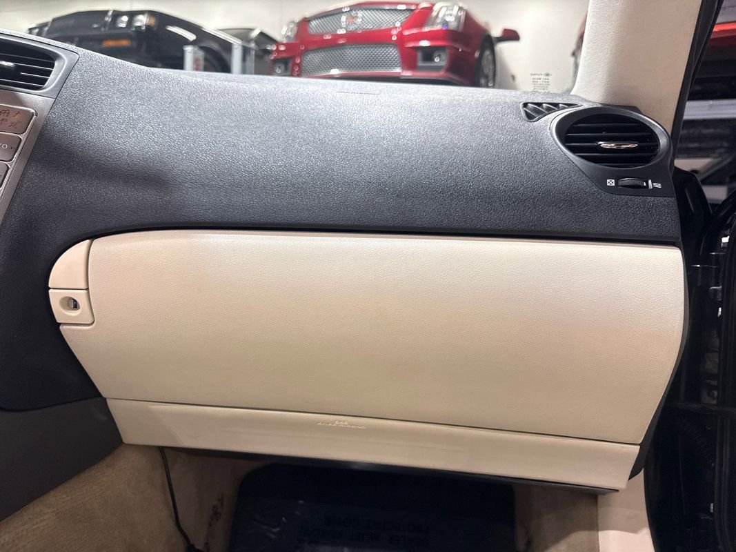 Used 2010 Lexus IS 250C image 91