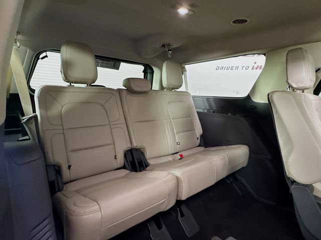 Certified 2024 Lincoln Navigator L Reserve image 33