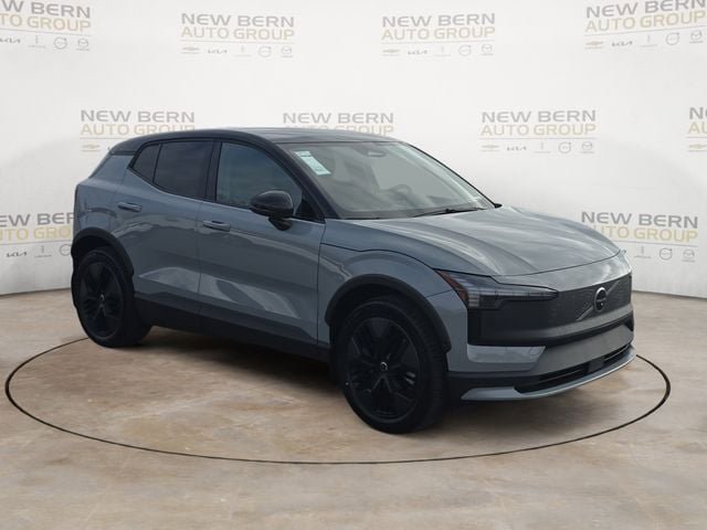 New 2026 Volvo EX30 Cross Country Ultra w/ Protection Package Premier AWD/4WD image 7