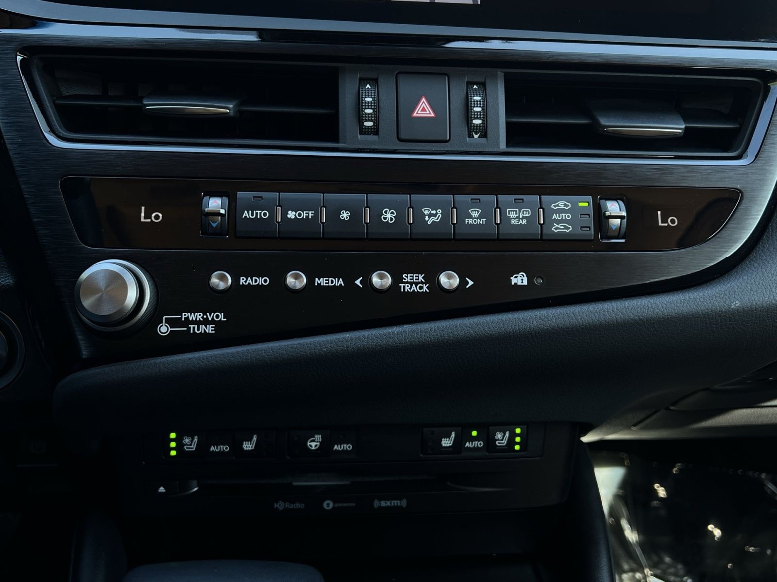 Used 2022 Lexus ES 350 w/ Premium Package FWD image 28