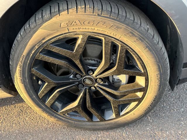 Used 2022 Land Rover Range Rover Evoque R-Dynamic SE AWD/4WD image 5