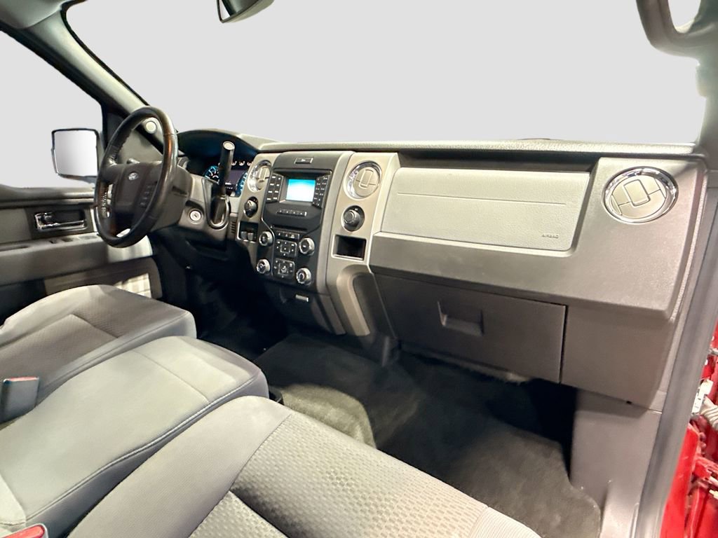 Used 2014 Ford F150 XLT w/ Equipment Group 302A Luxury AWD/4WD image 26