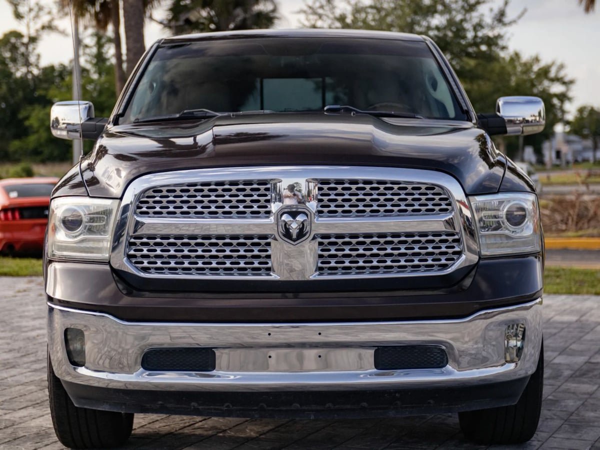 Used 2016 RAM 1500 Laramie w/ Convenience Group RWD image 5