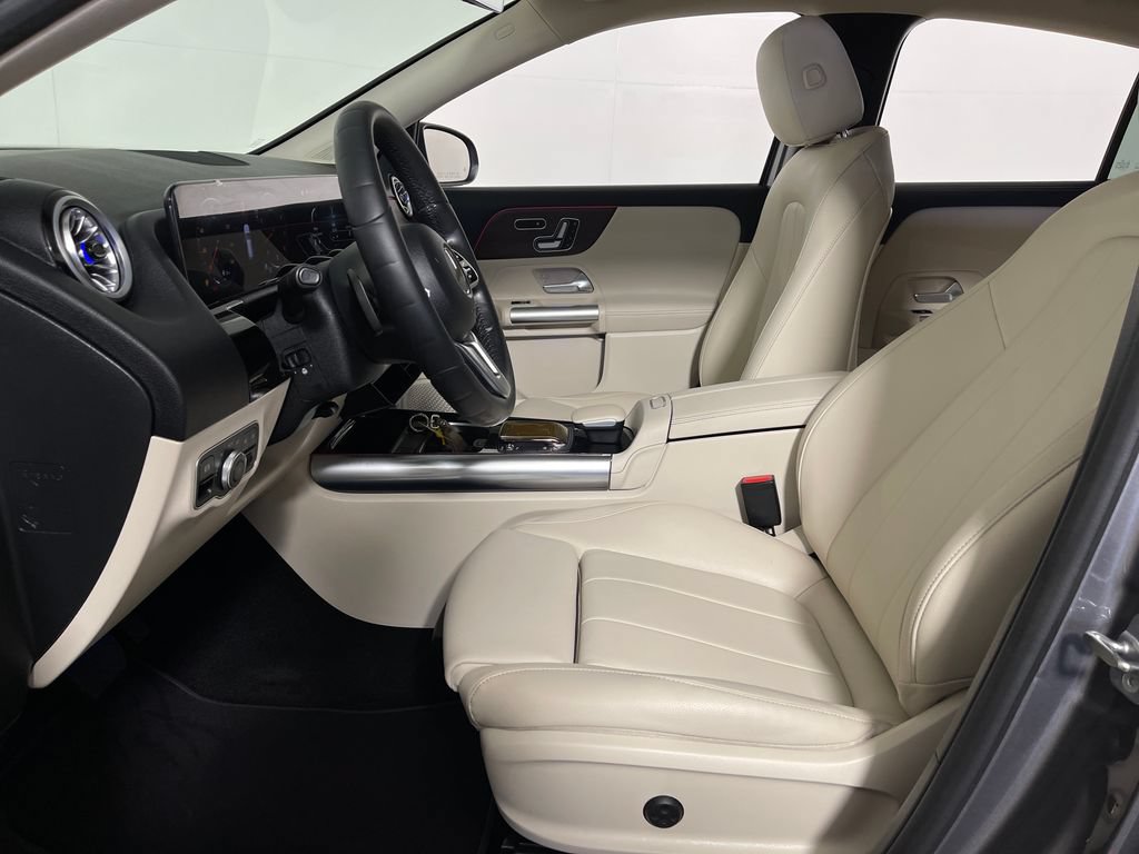 Used 2023 Mercedes-Benz GLA 250 image 12