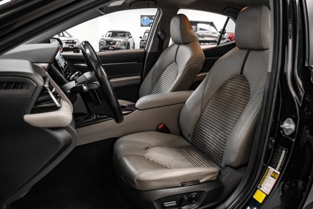 Used 2022 Toyota Camry SE FWD image 28