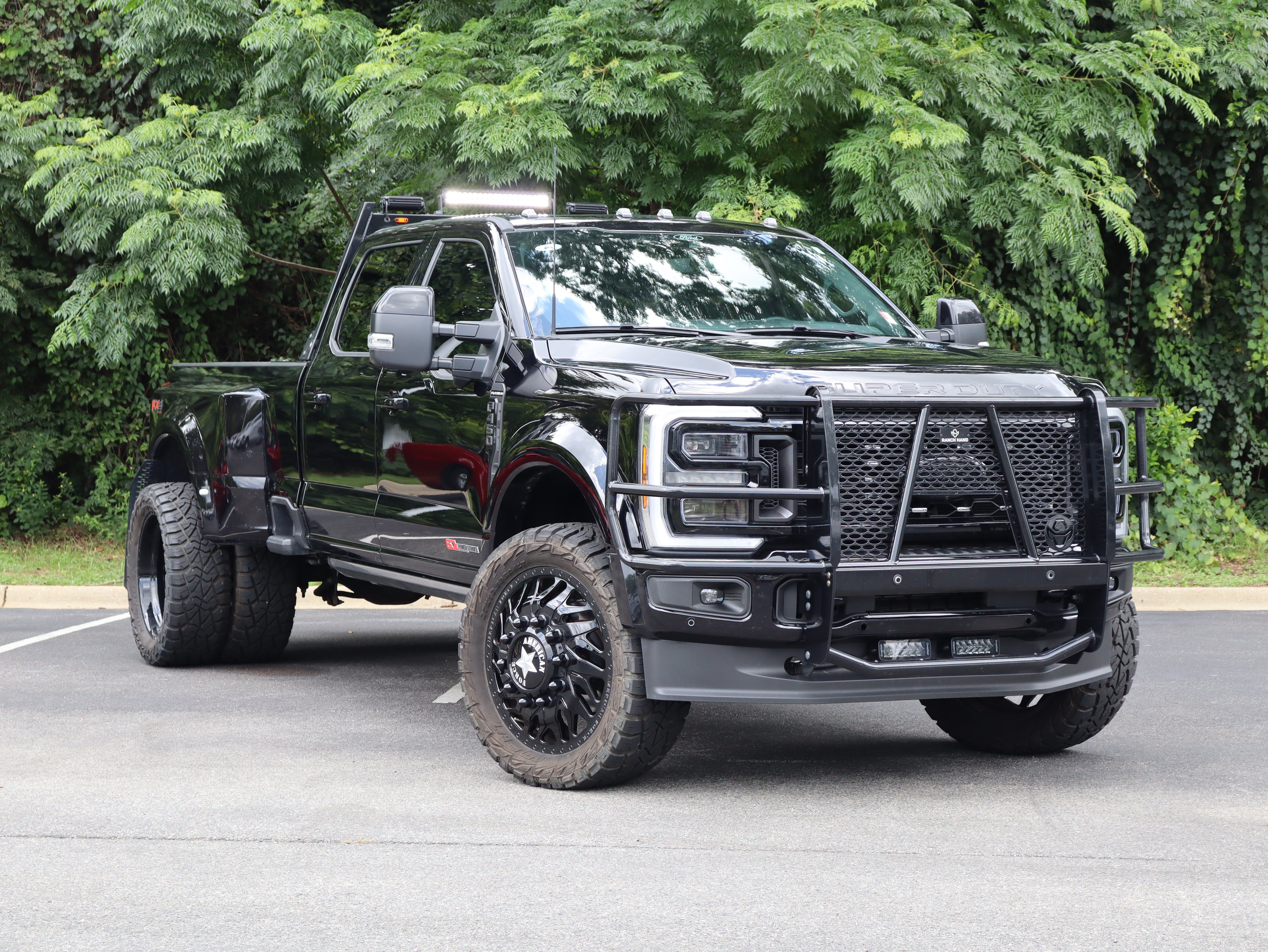 Used 2025 Ford F450 Platinum w/ FX4 Off-Road Package AWD/4WD video 2