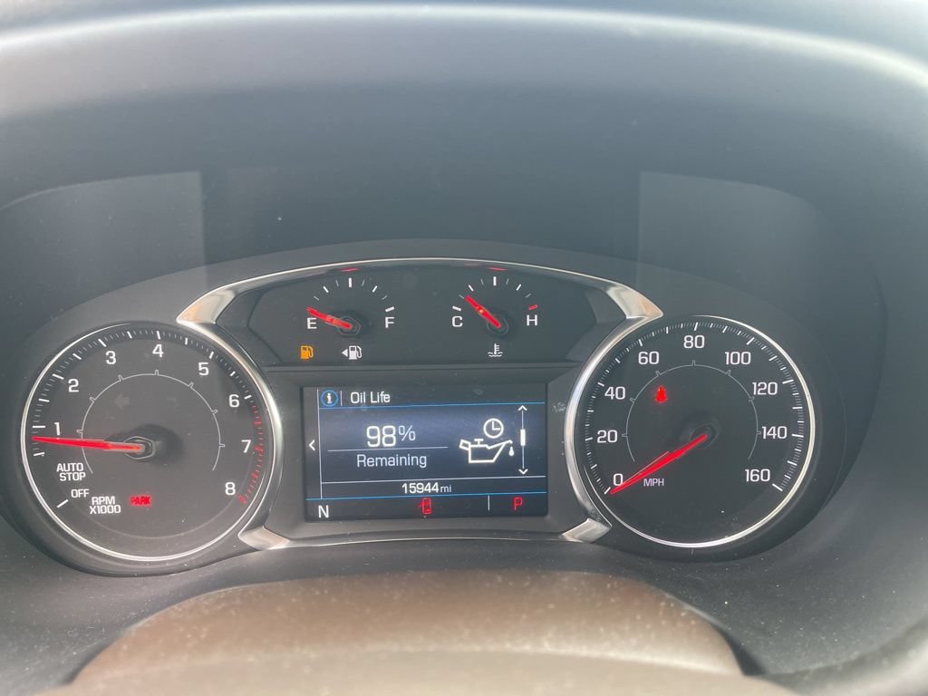 Used 2023 GMC Acadia SLE w/ Driver Convenience Package FWD image 30