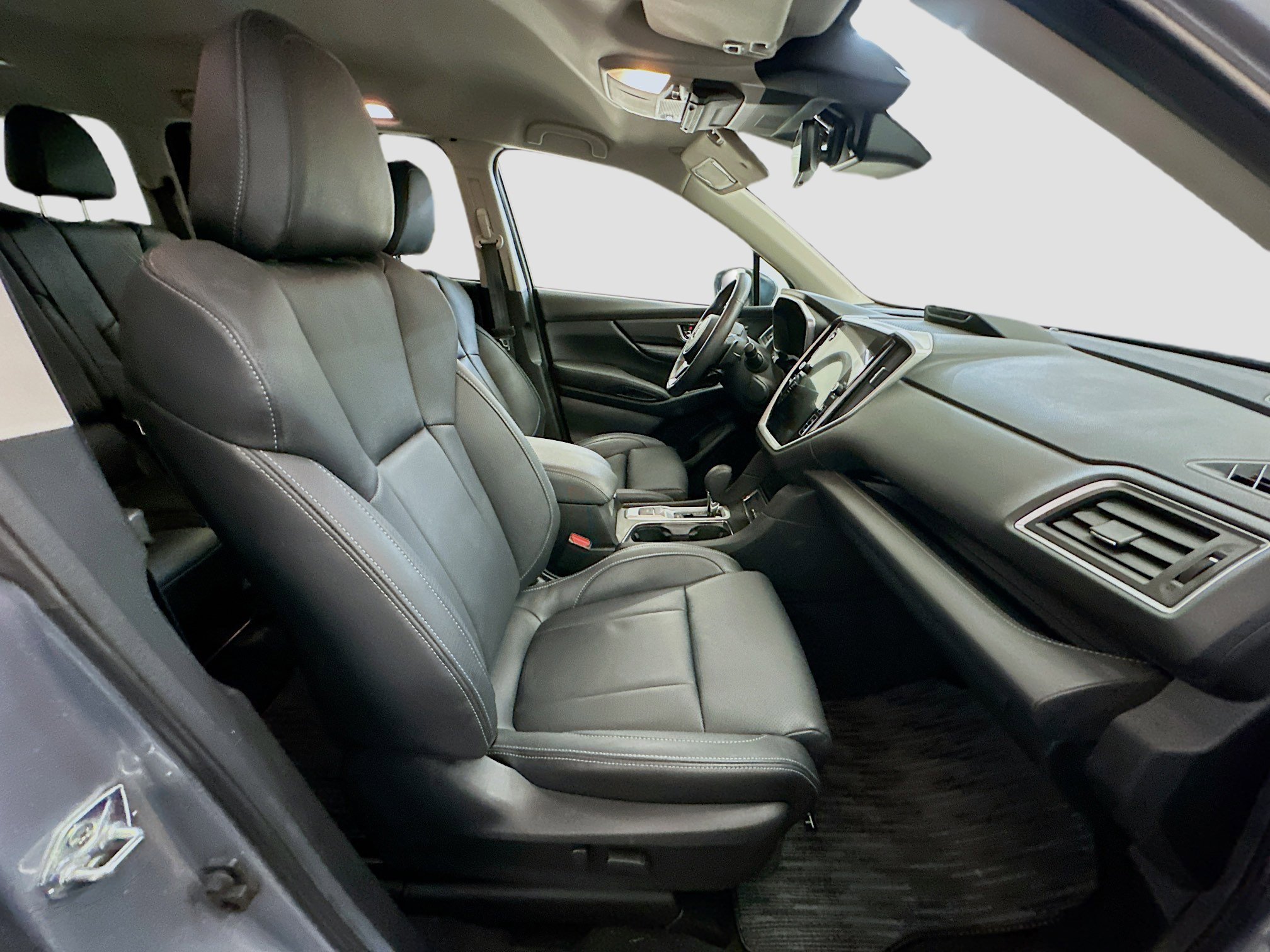 Used 2024 Subaru Ascent Limited image 33