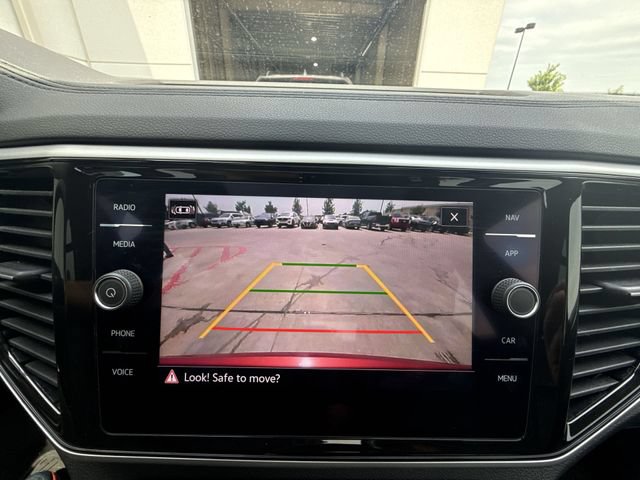 Used 2022 Volkswagen Atlas SEL AWD/4WD image 17