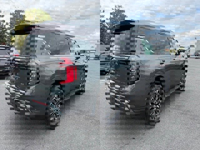 New 2026 Nissan Armada SL w/ Convenience Package image 5