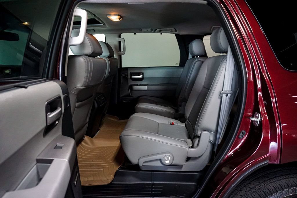 Used 2010 Toyota Sequoia Limited AWD/4WD image 25
