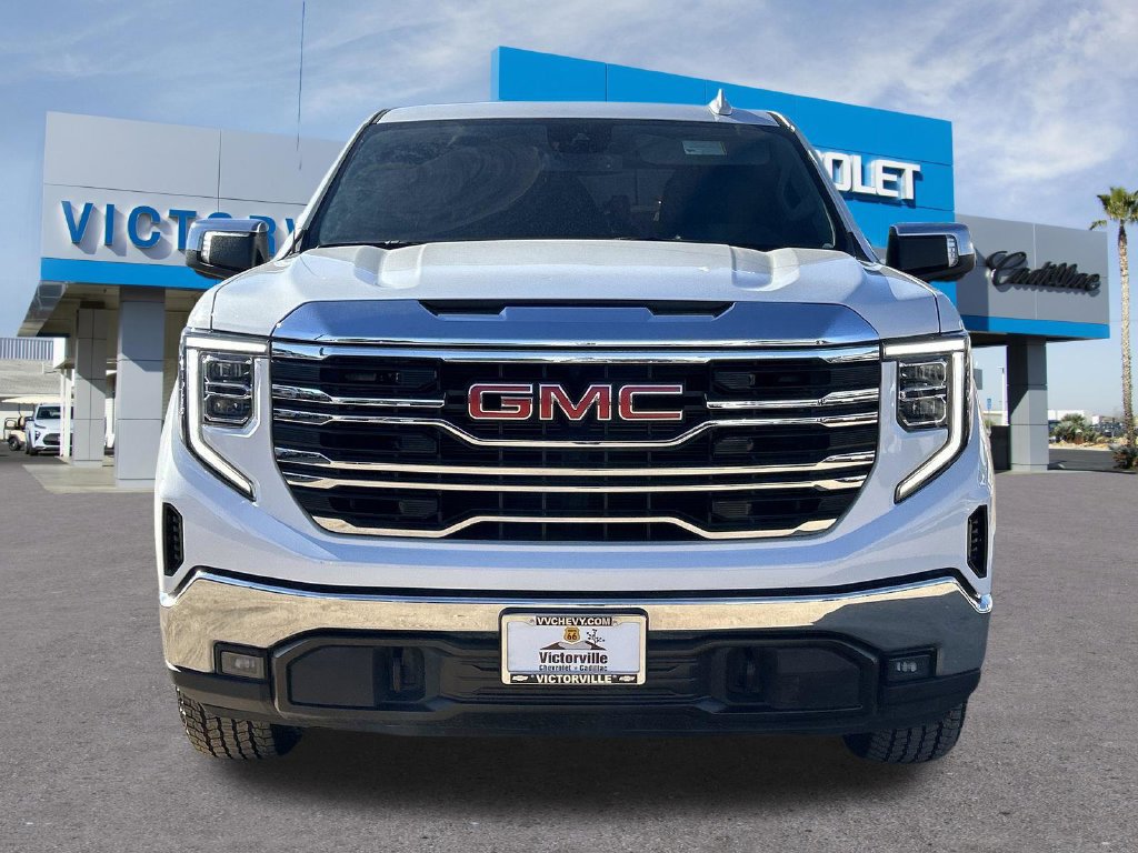 Certified 2025 GMC Sierra 1500 SLT AWD/4WD image 8