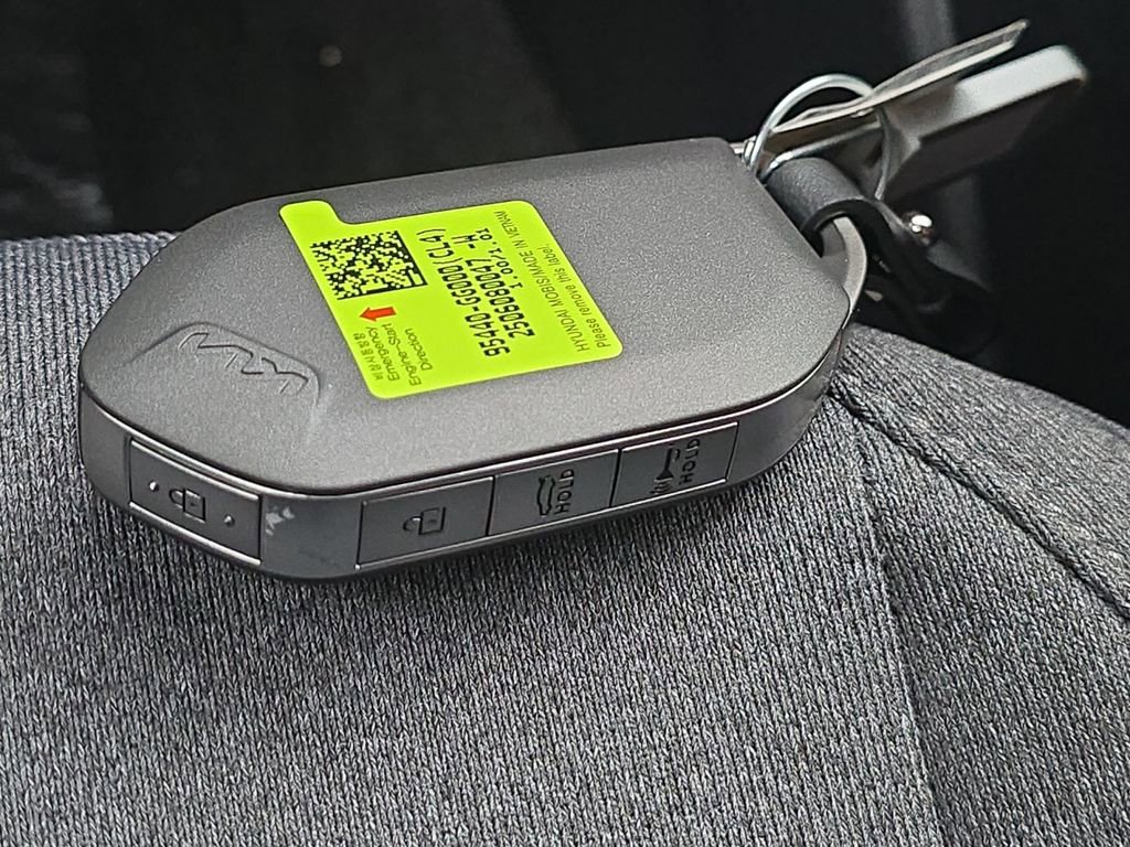 New 2025 Kia K4 EX image 36