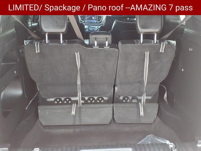 Used 2025 Chrysler Pacifica Limited FWD image 27