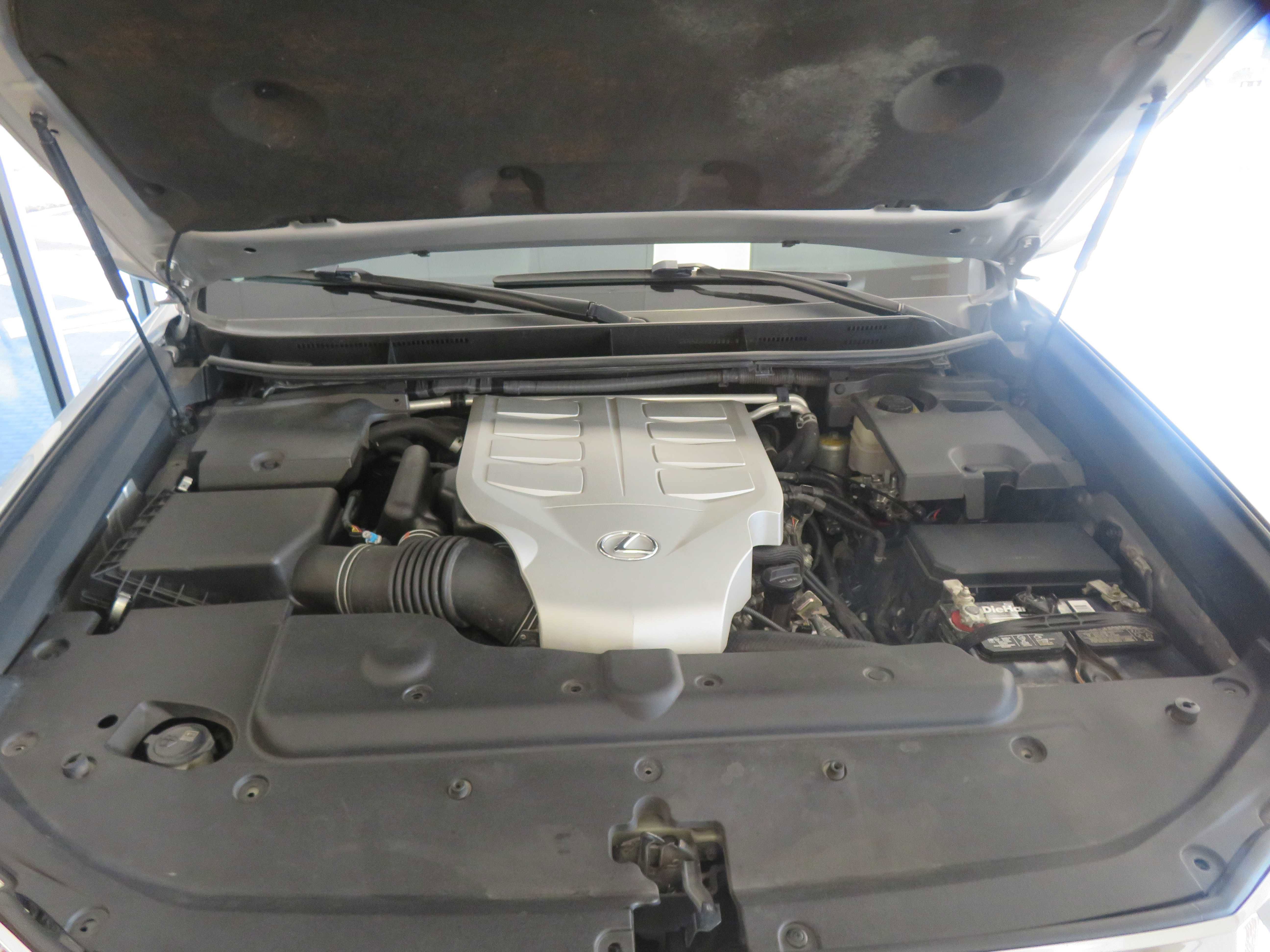 Used 2017 Lexus GX 460 w/ Navigation Package image 53