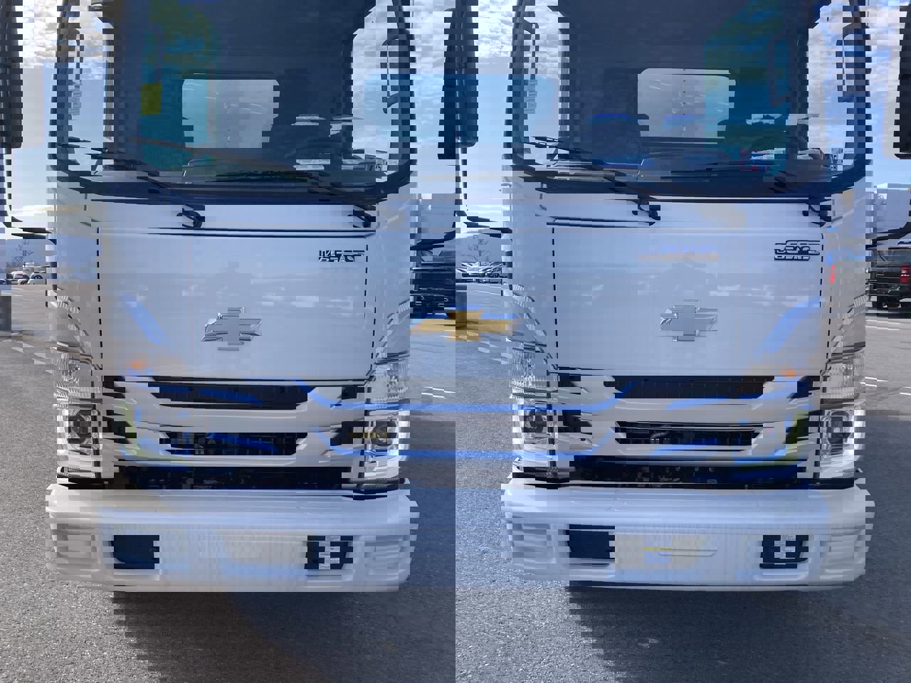 New 2024 Chevrolet Low Cab Forward image 12