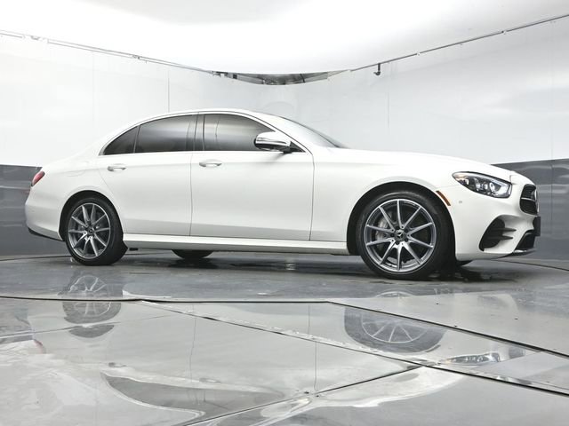 Used 2022 Mercedes-Benz E 450 4MATIC Sedan image 28