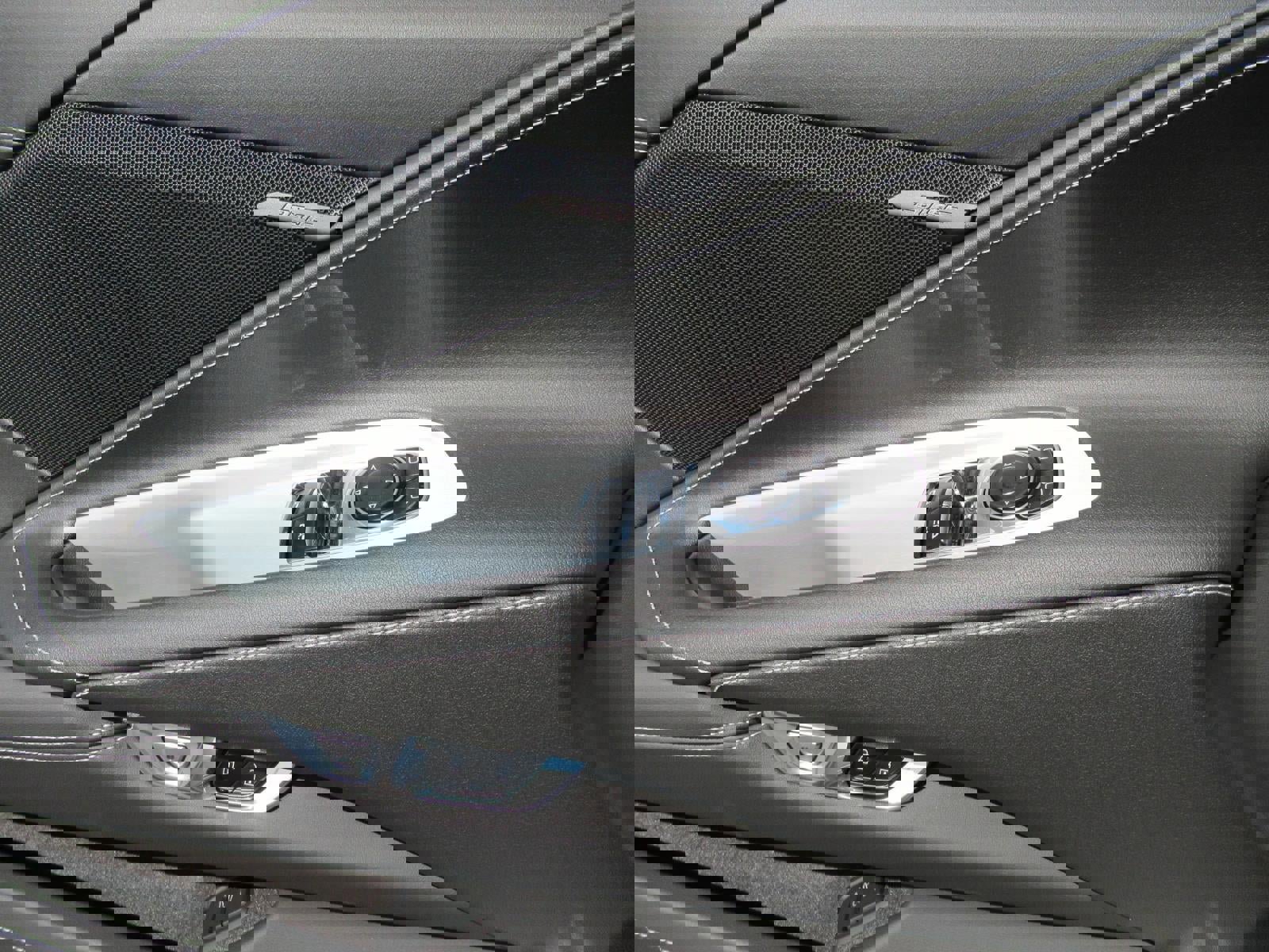 New 2026 Chevrolet Corvette Stingray Coupe w/ 1LT image 18