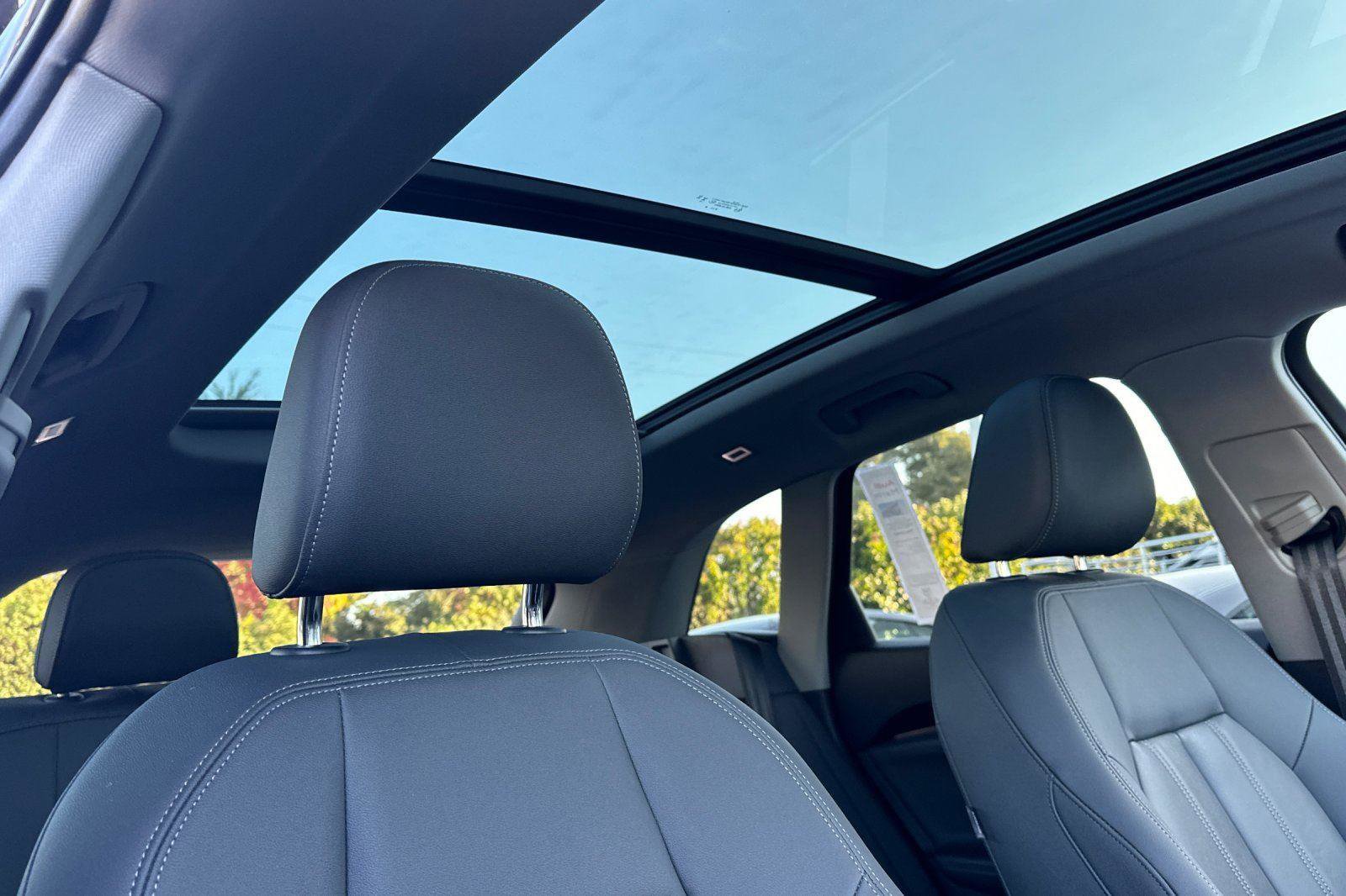 Certified 2025 Audi Q5 Premium Plus w/ Premium Plus image 17