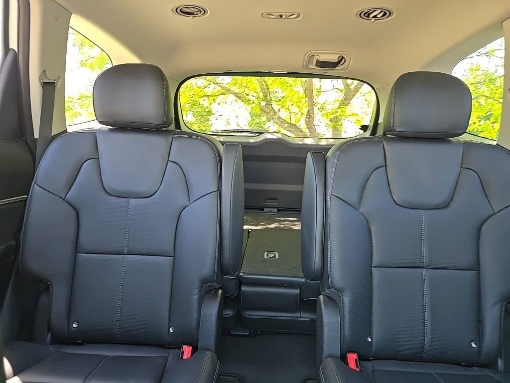 Certified 2021 Kia Telluride EX w/ EX Premium Package AWD/4WD image 25