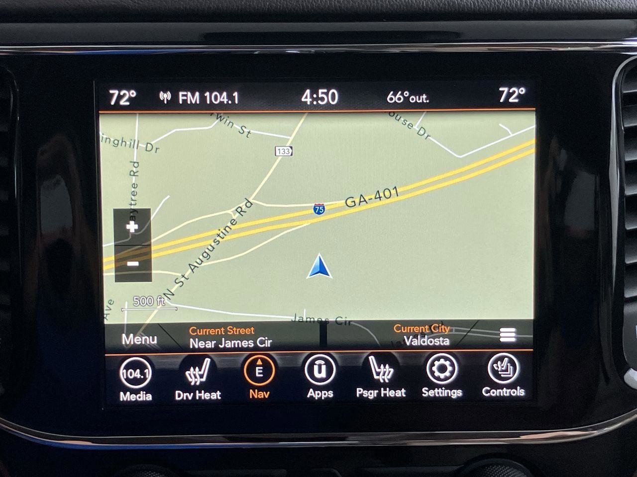 Used 2020 Jeep Grand Cherokee Overland AWD/4WD image 18