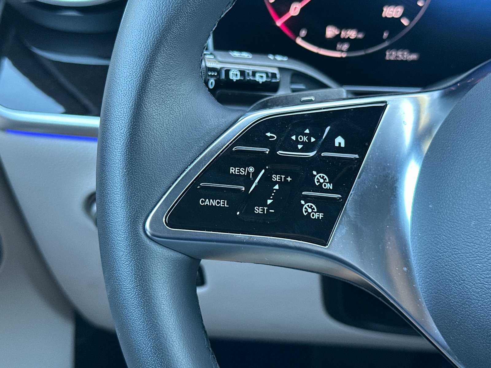 Certified 2026 Mercedes-Benz GLC 300 image 29