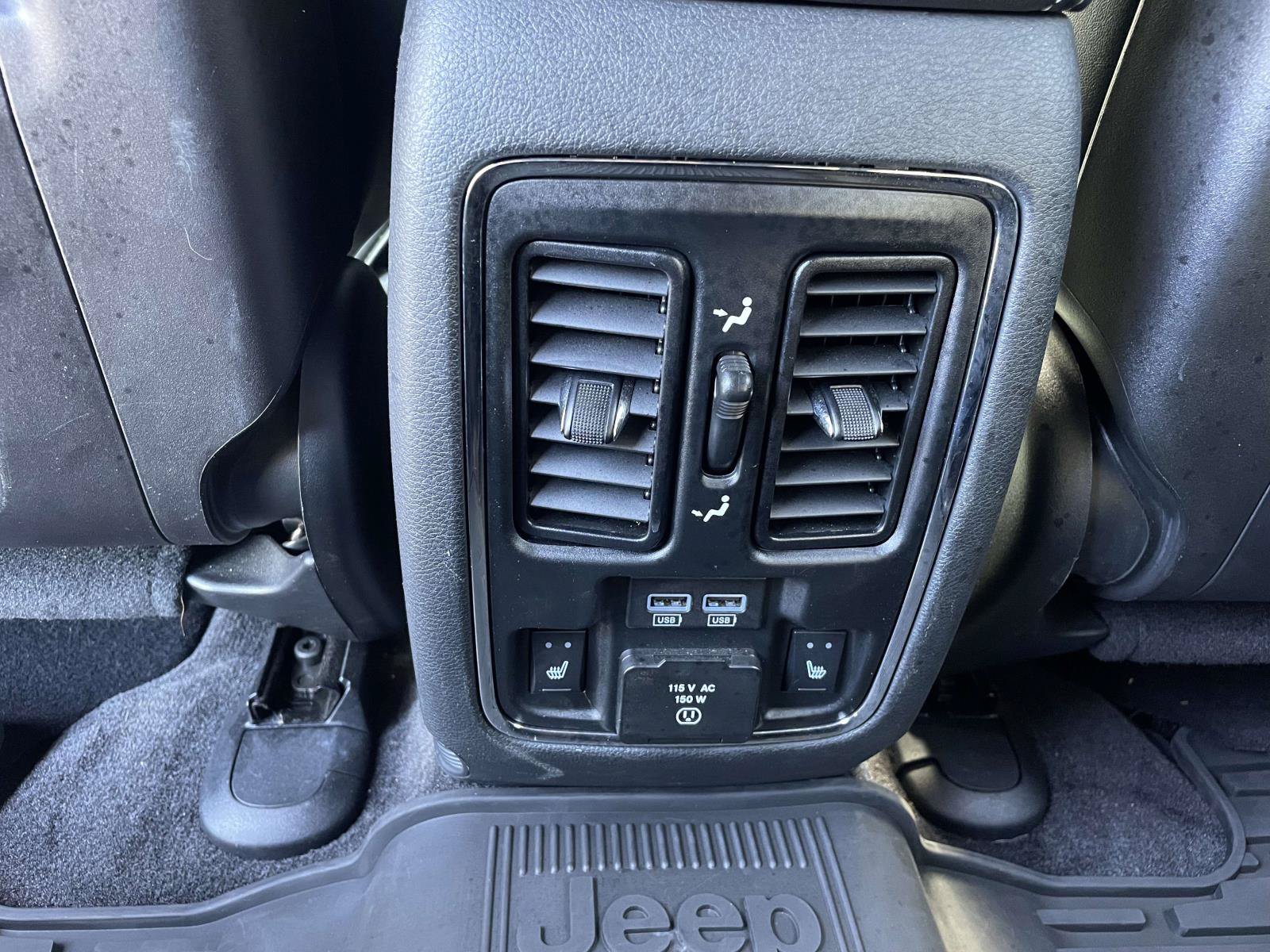 Used 2015 Jeep Grand Cherokee High Altitude RWD image 14