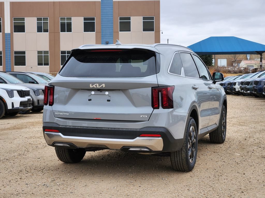 New 2026 Kia Sorento S AWD/4WD image 3