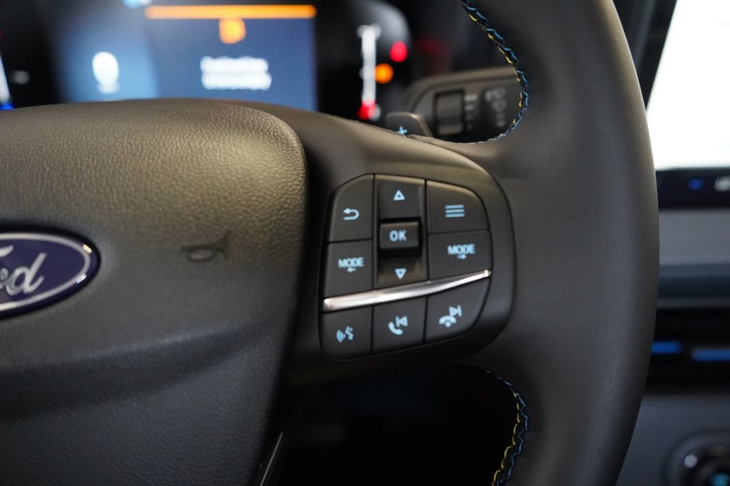 New 2026 Ford Maverick Lobo AWD/4WD image 33