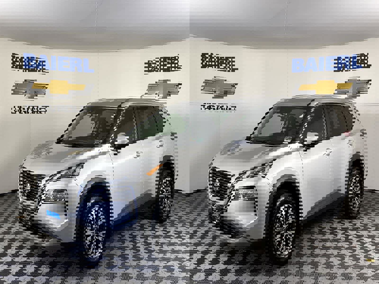 Used 2022 Nissan Rogue SV