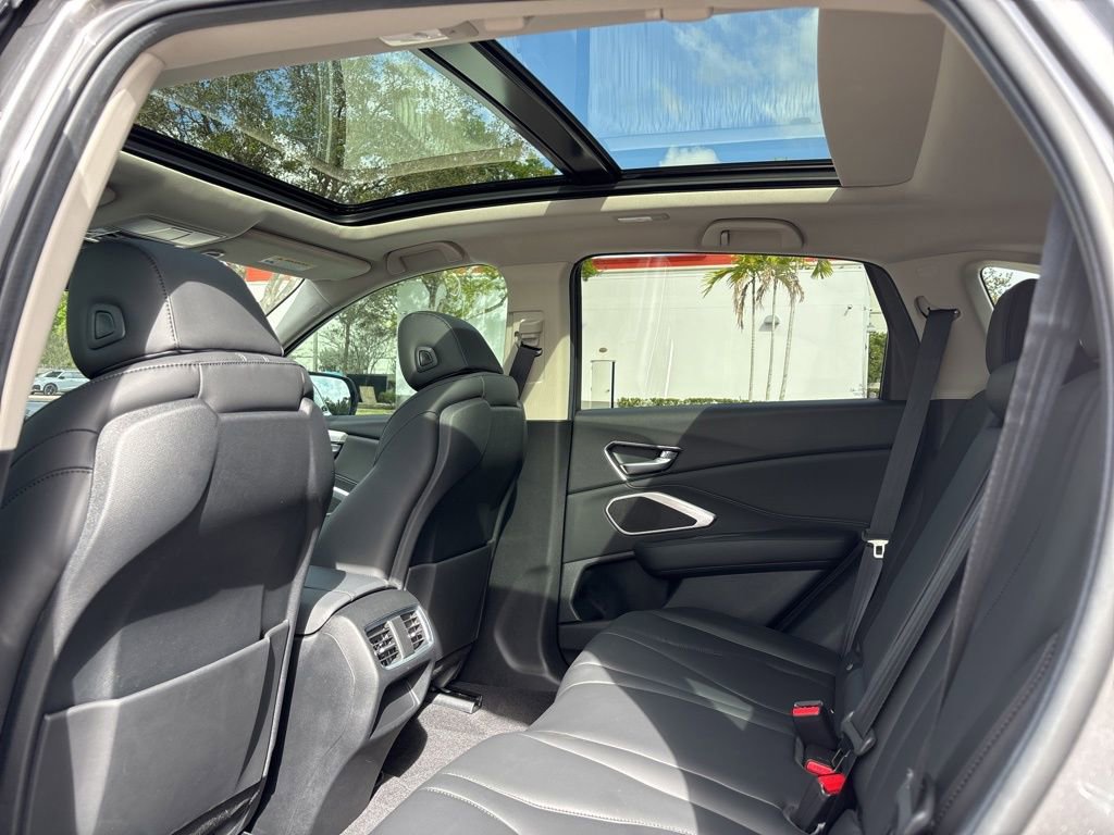 Used 2024 Acura RDX Base SH-AWD image 18
