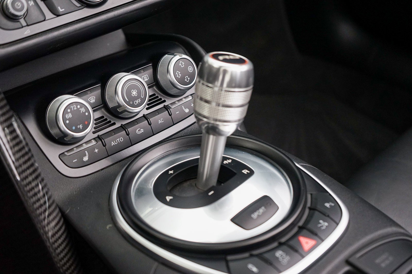 Used 2012 Audi R8 V10 AWD/4WD image 31