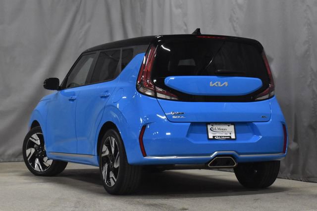Used 2023 Kia Soul GT-Line image 2