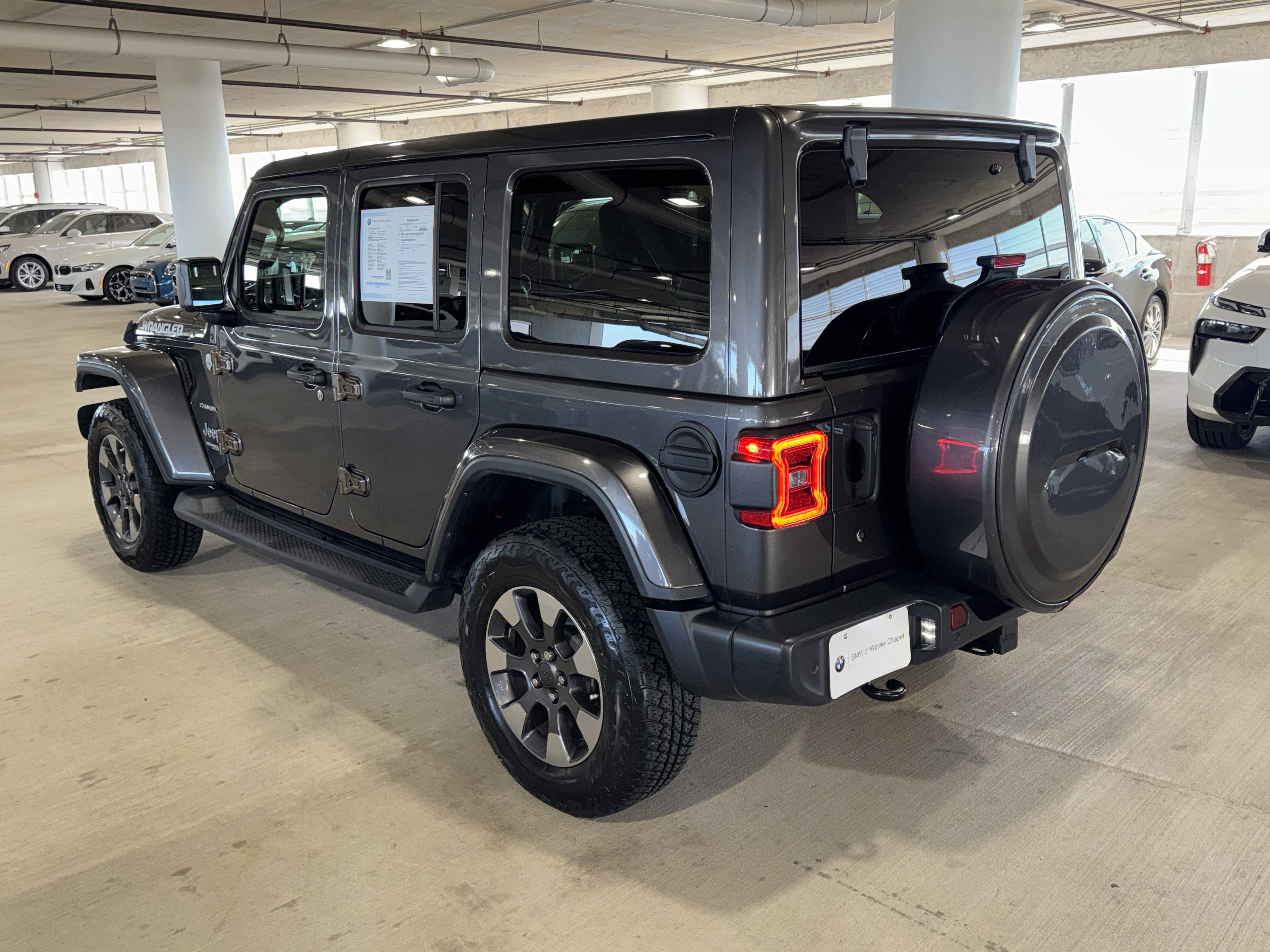 Used 2019 Jeep Wrangler Unlimited Sahara image 6