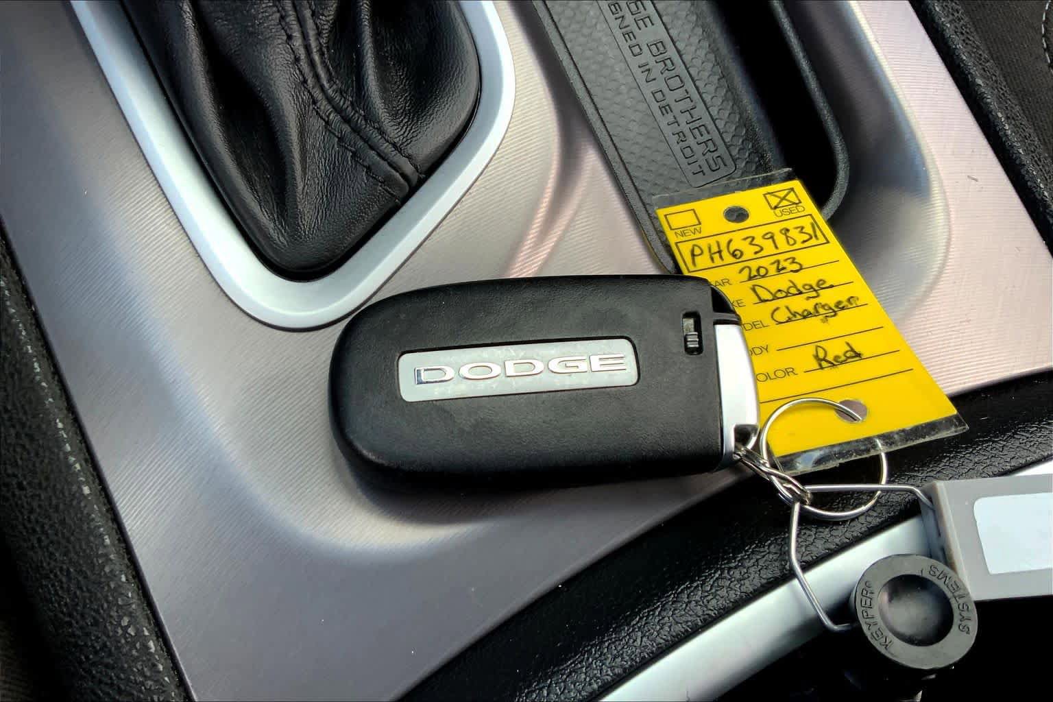 Used 2023 Dodge Charger SXT image 14