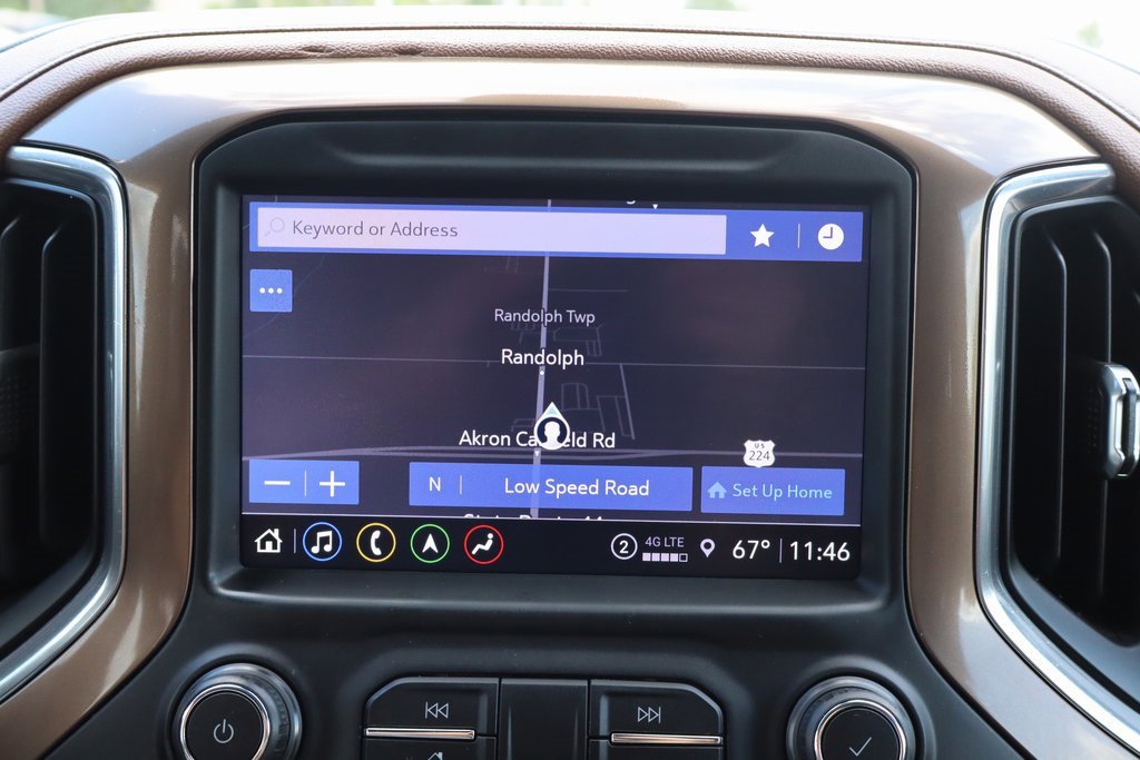 Used 2021 Chevrolet Silverado 1500 High Country w/ Technology Package image 9