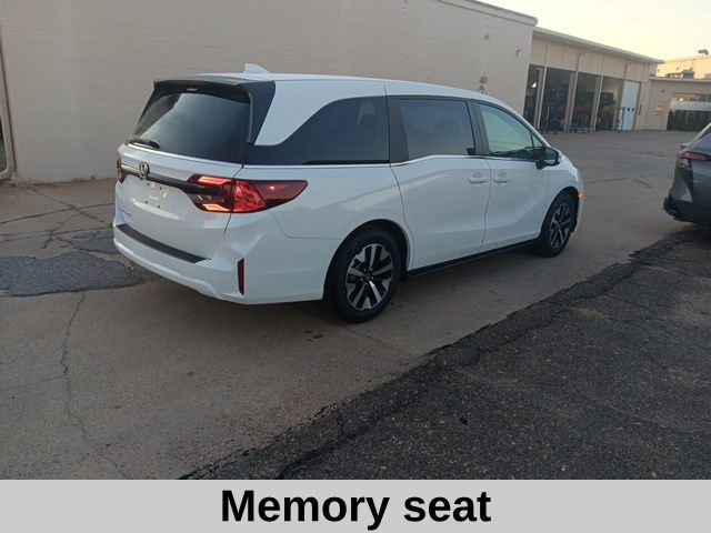 New 2026 Honda Odyssey EX-L image 4