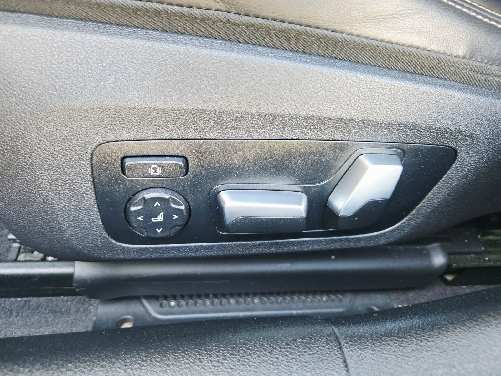 Used 2020 BMW M850i Gran Coupe xDrive image 23