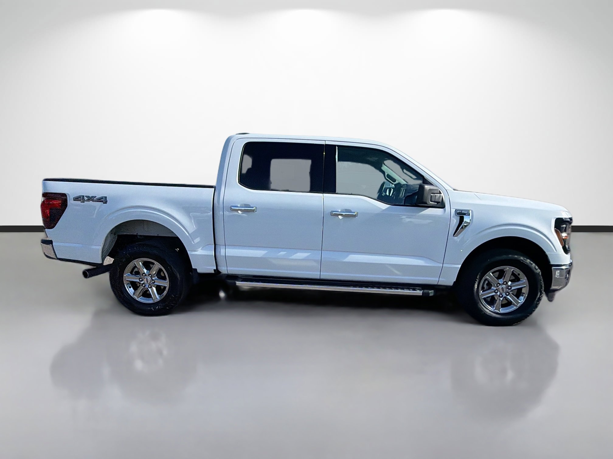 Used 2025 Ford F150 XLT w/ Equipment Group 301A Standard image 2