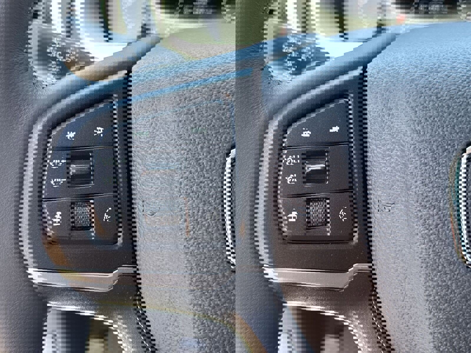 New 2025 Honda Ridgeline RTL image 14