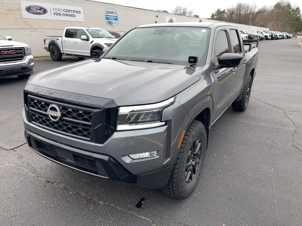 Used 2023 Nissan Frontier SV w/ Midnight Edition Package
