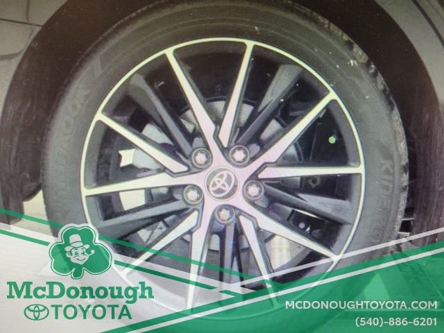 Used 2024 Toyota Camry SE image 29