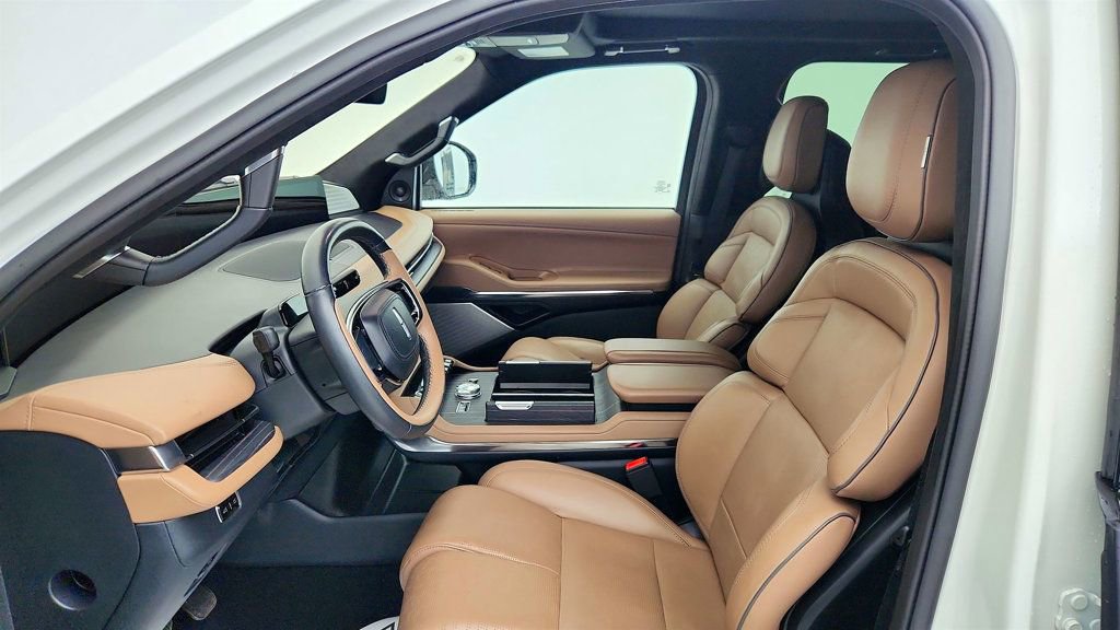 Used 2025 Lincoln Navigator L Black Label image 23