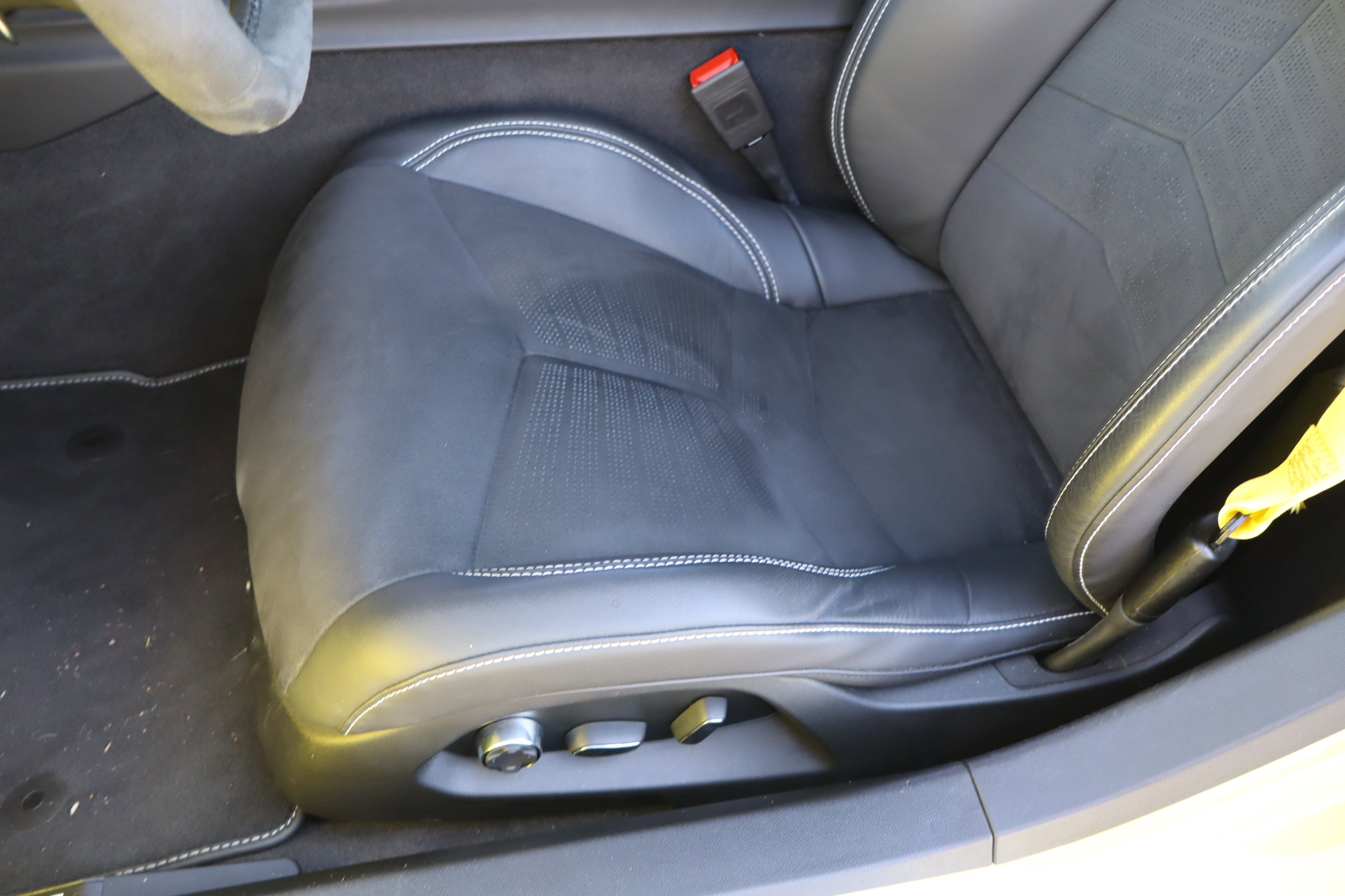 Used 2024 Chevrolet Corvette Stingray Preferred Cpe w/ Z51 Performance Package image 15