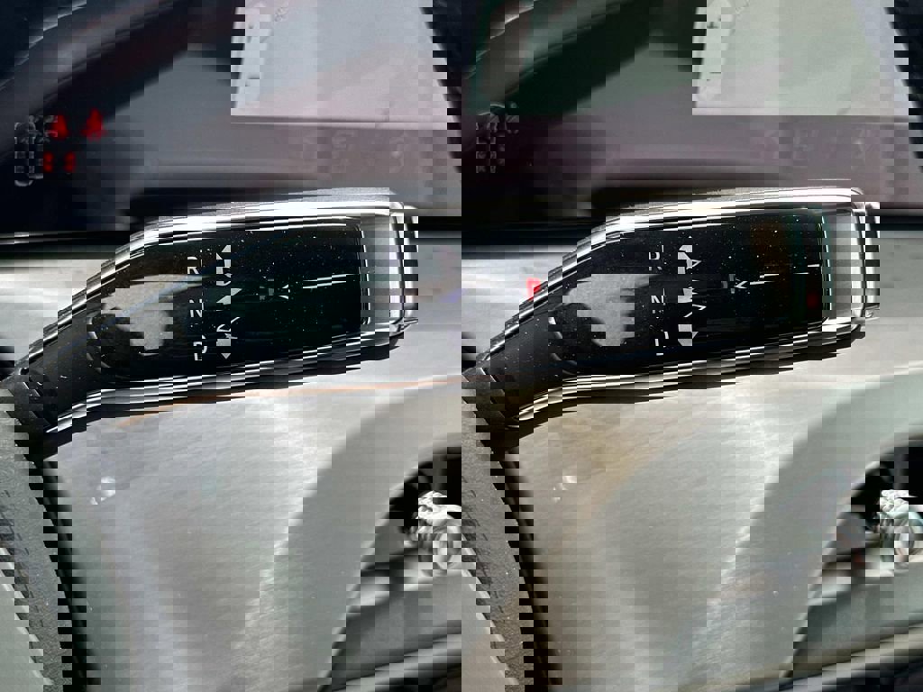 New 2026 Cadillac Vistiq Sport image 25