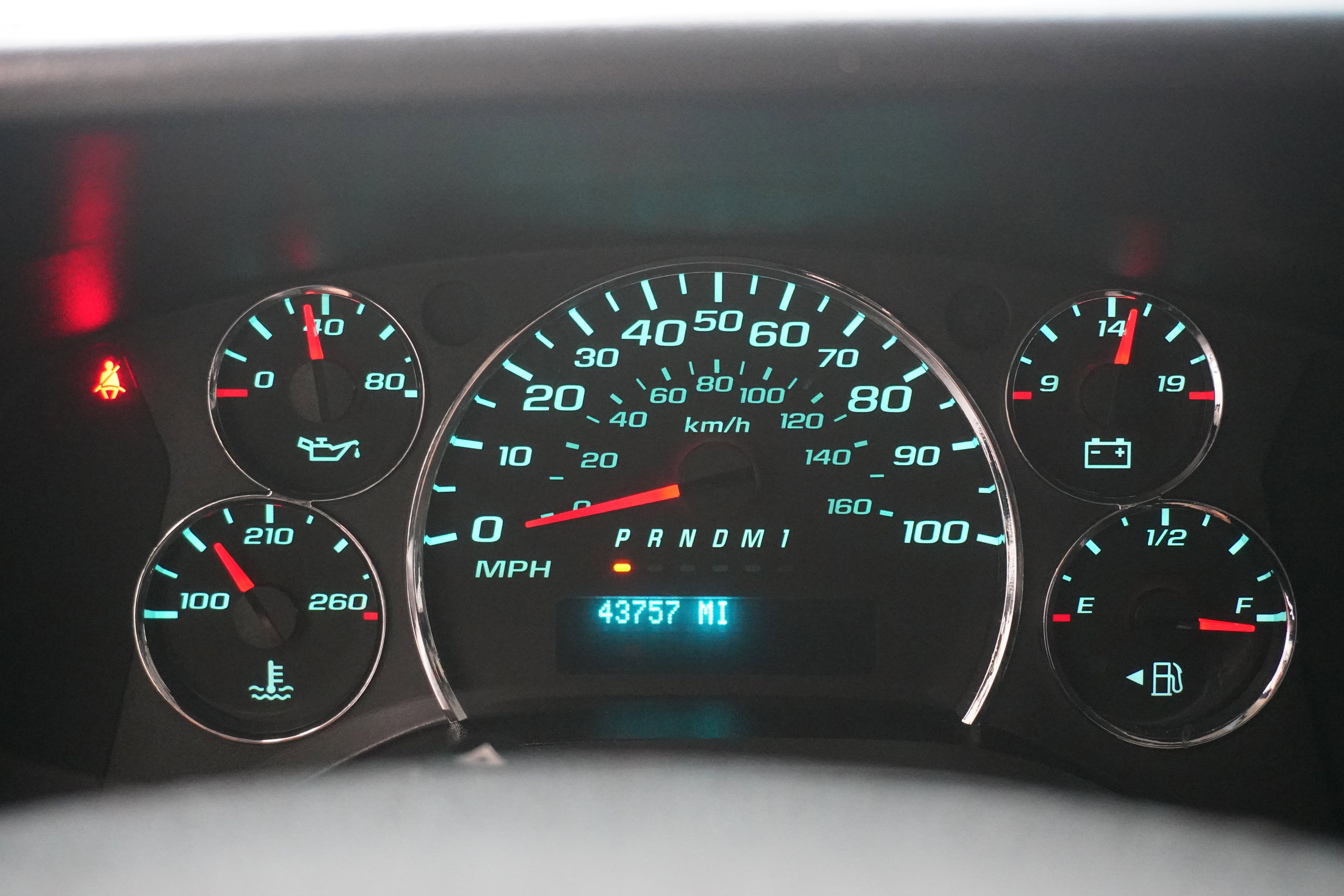 Used 2018 Chevrolet Express 2500 w/ Driver Convenience Package image 12